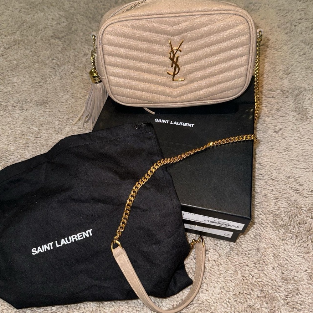 ✨ SAINT LAURENT✨ Mini Lou Chain Bag! AUTHENTIC!! ✨